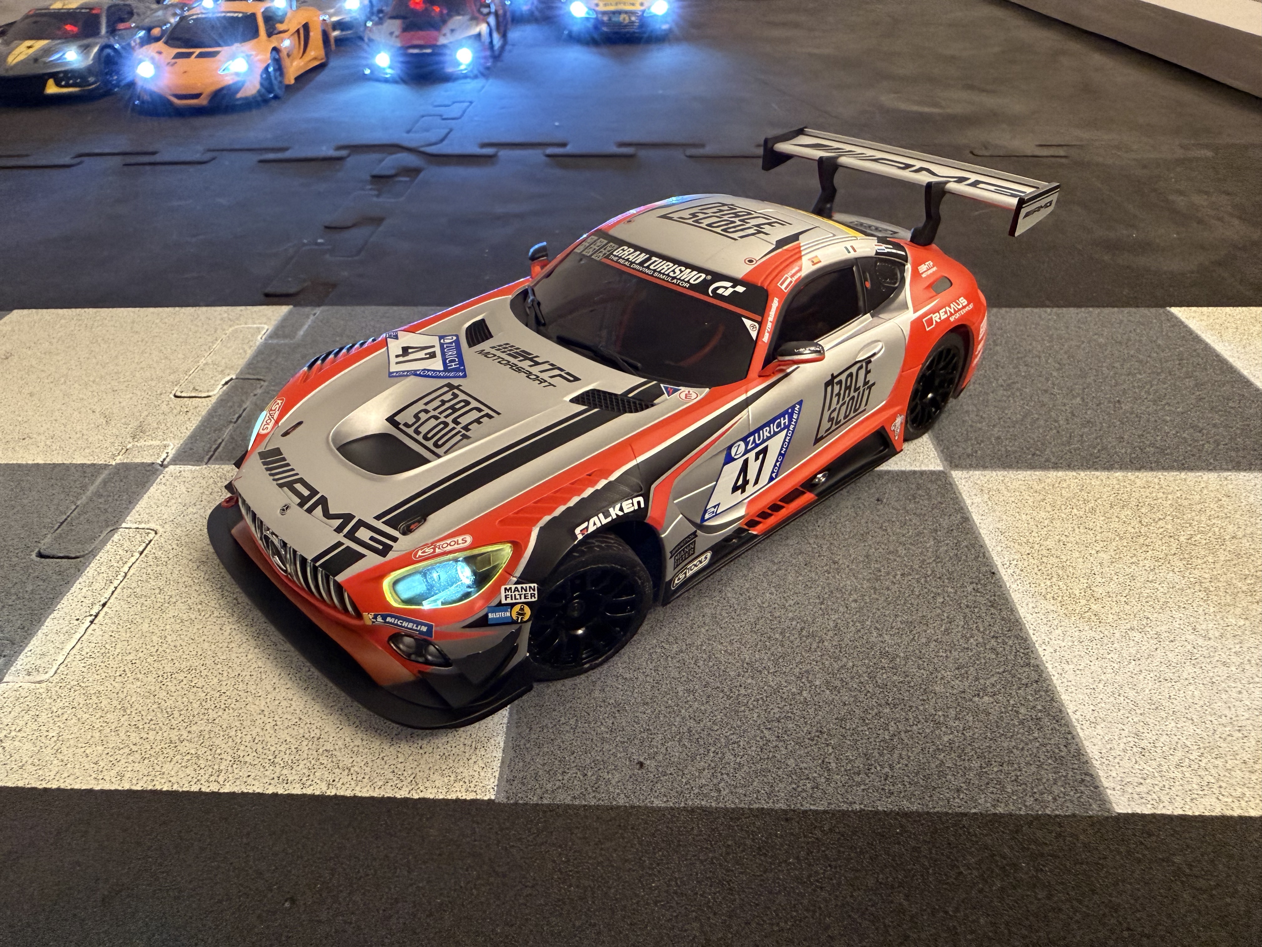 Kyosho Mini-Z Mercedes-AMG GT3 RC car on the minilaps track